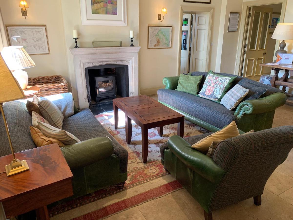 Collingwood Arms Hotel Cornhill on Tweed Екстер'єр фото