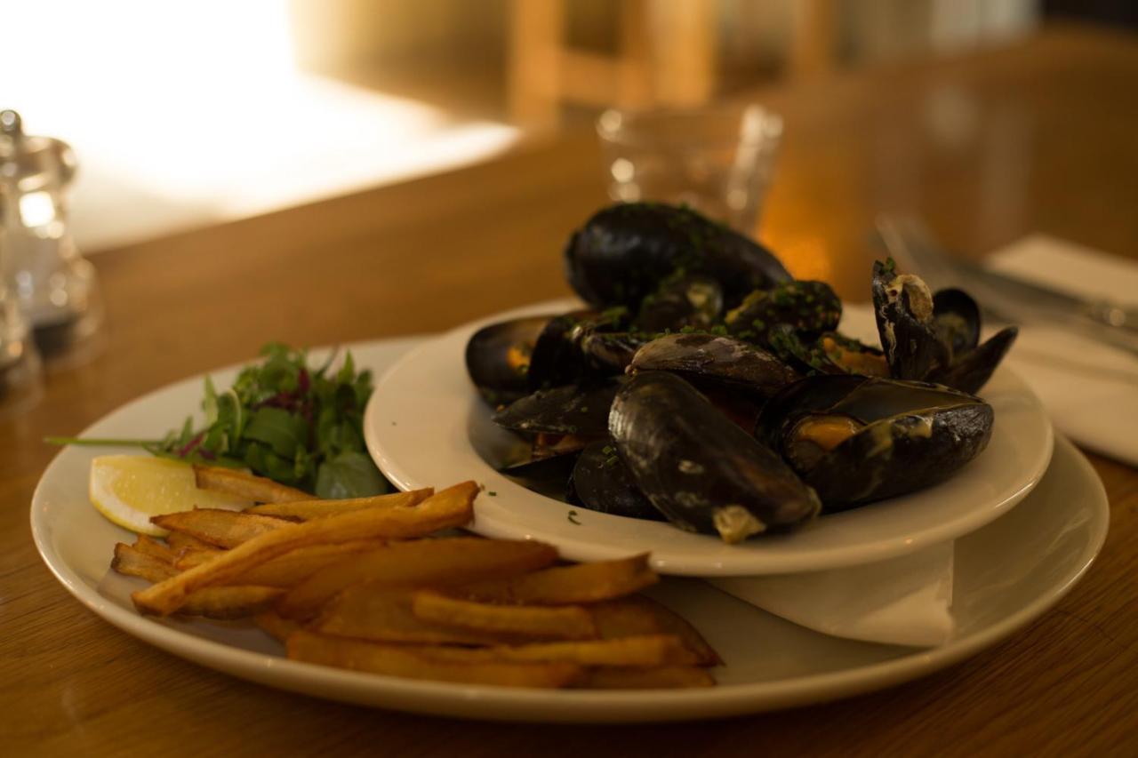 Collingwood Arms Hotel Cornhill on Tweed Екстер'єр фото