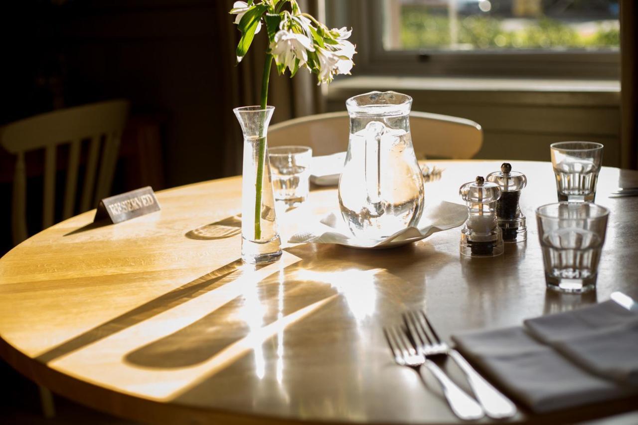 Collingwood Arms Hotel Cornhill on Tweed Екстер'єр фото