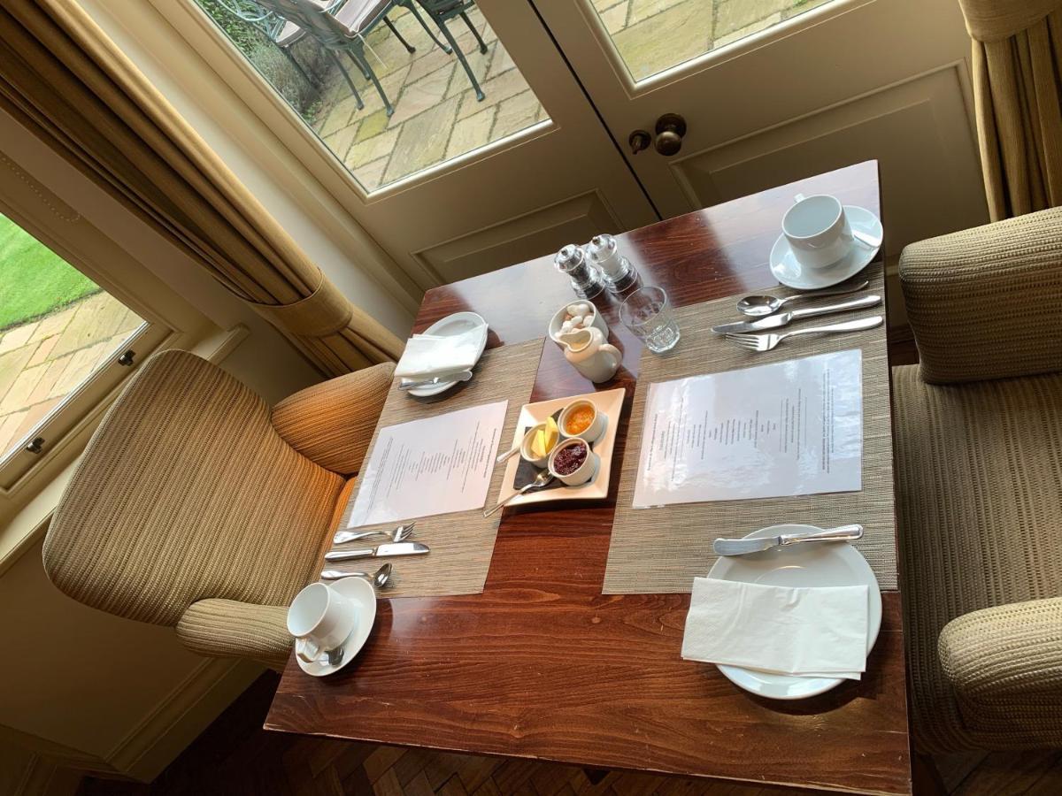 Collingwood Arms Hotel Cornhill on Tweed Екстер'єр фото