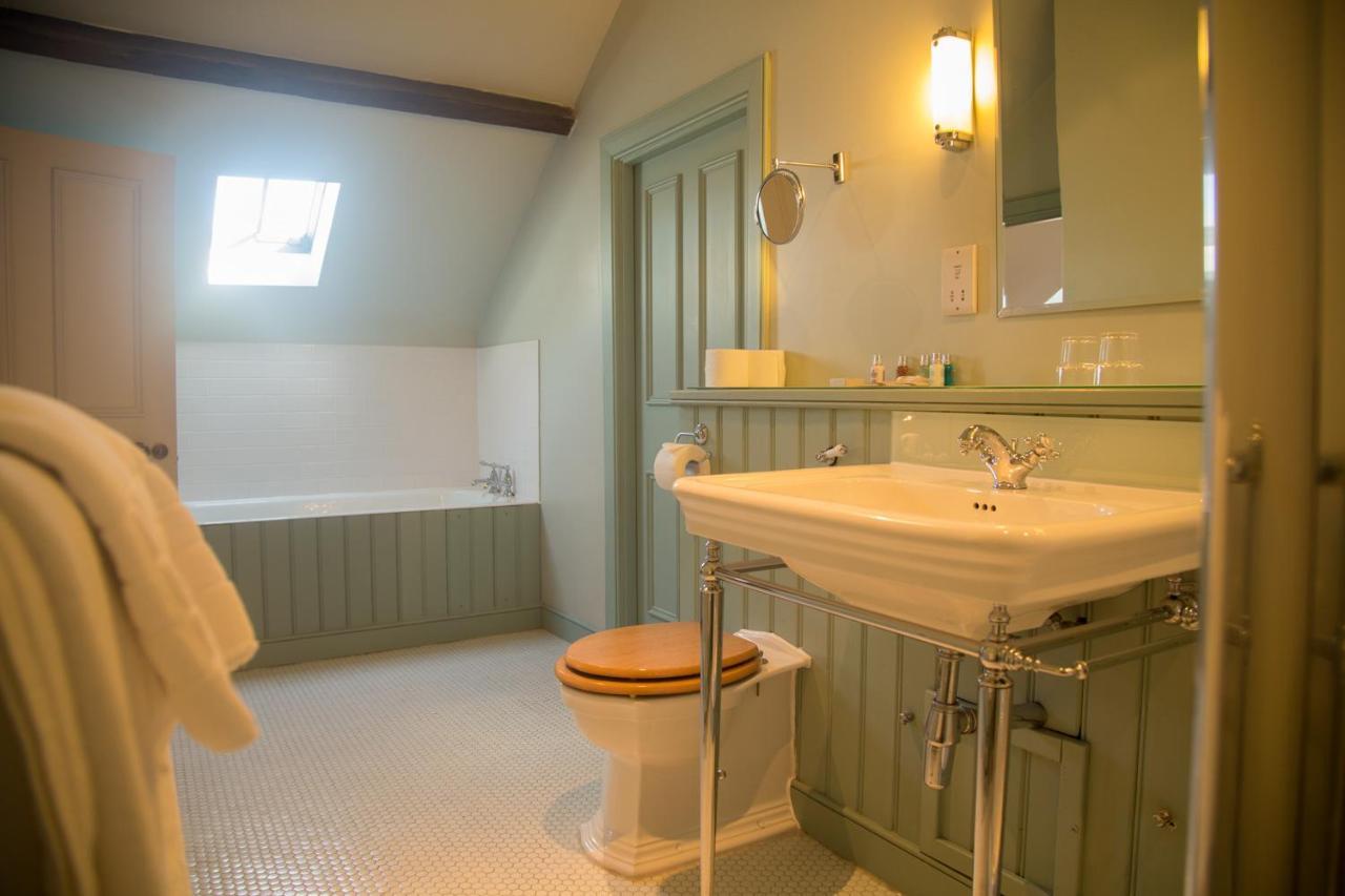 Collingwood Arms Hotel Cornhill on Tweed Екстер'єр фото